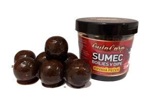 Boilies Sumec v dipe Krvavá Pečeň 35mm 300ml